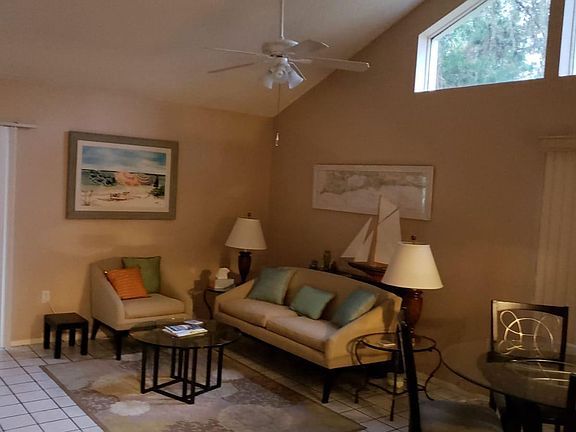 2nd image of 4827 Village Gardens Dr