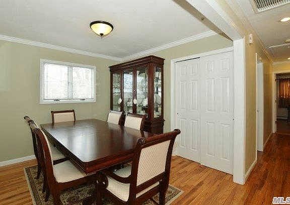 4th image of 51 Victor Dr