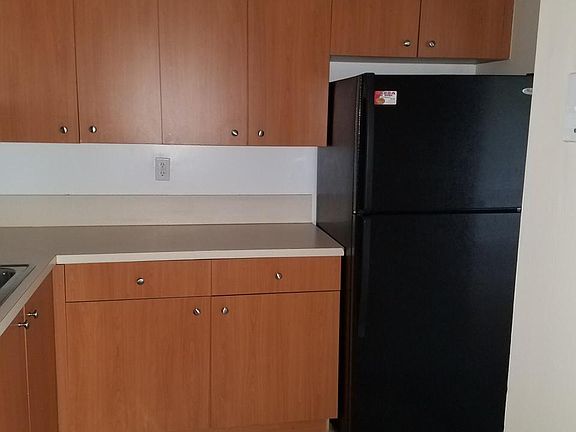 2nd image of 407 Executive Center Dr APT 203