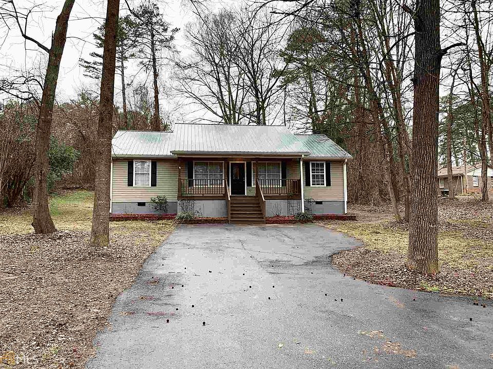 1st image of 394 Hillcrest Dr