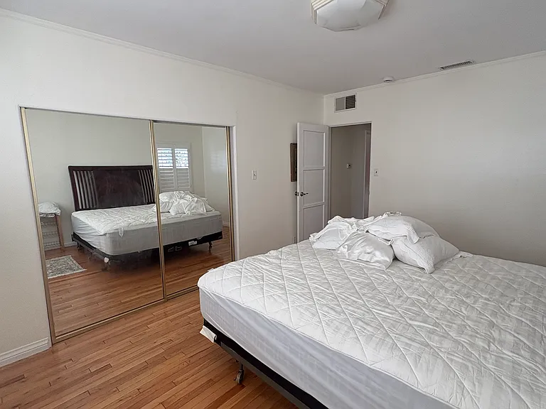 4124 Tivoli Ave — Photo 12