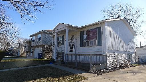 3rd image of 4319 Arlington Dr