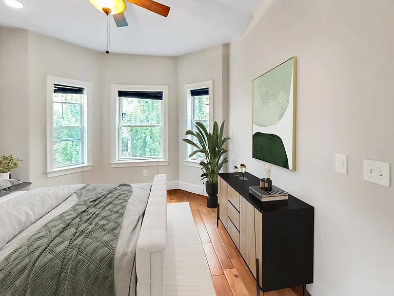 19 Caldwell St #1 — Photo 6