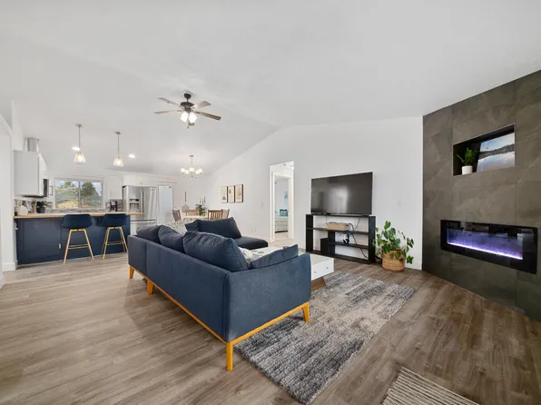 20558 Prospector Loop, Bend, OR 97702