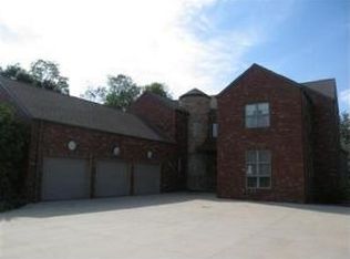 4011 E Windsong St, Springfield, MO 65809