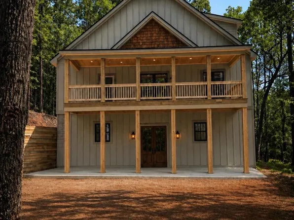 54 Huron Cir, Ellijay, GA 30540