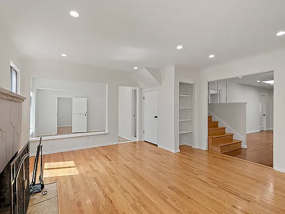 1486 Richards Ave — Photo 6