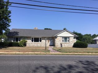 267 Navesink River Rd, Red Bank, NJ 07701