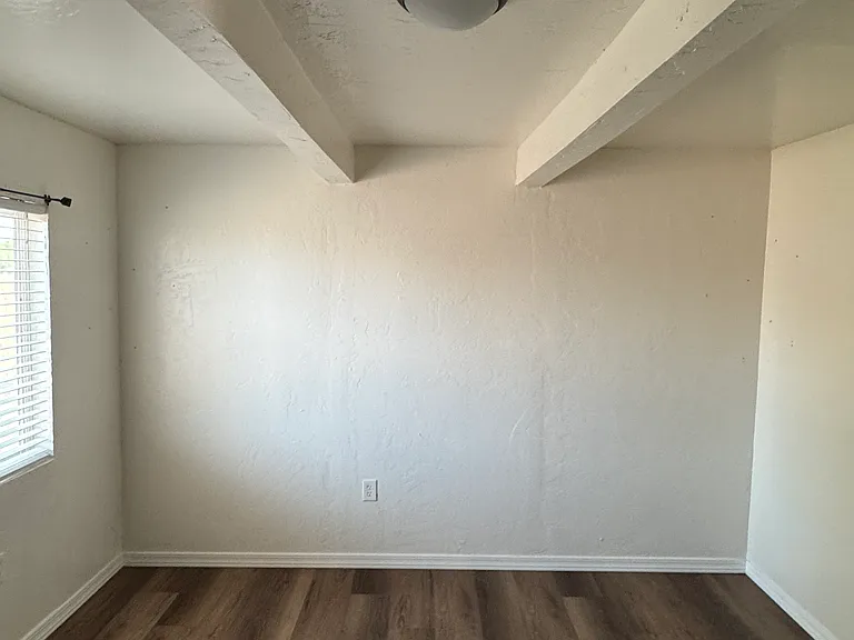 184 N Acacia St #1 — Photo 7