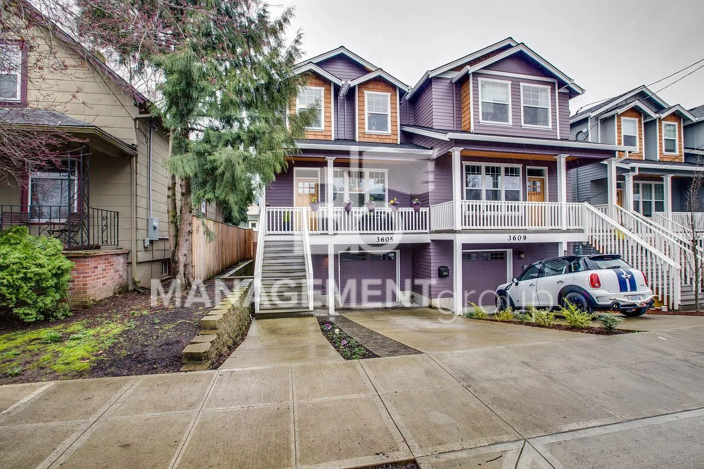 Close In NE Portland- Modern Townhome Across from Wholefoods and Starbucks — Photo 1