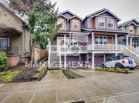 3605 NE 14th Ave