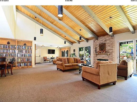 4th image of 327 Chestnut Hill Ct