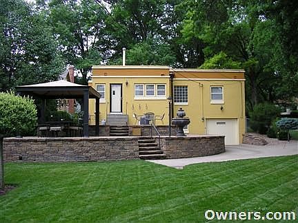 Nieghborhood Crown Jewel