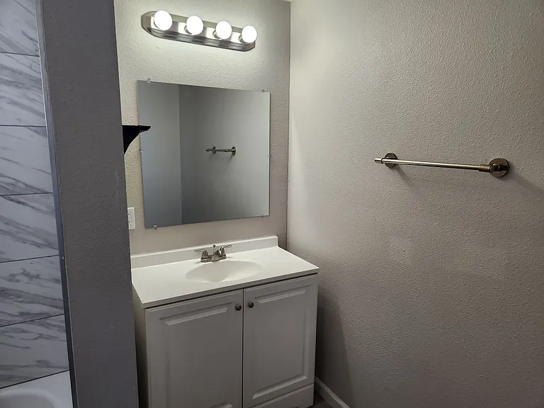 1331 N Green Ct — Photo 10