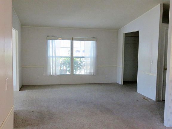 5th image of 4390 Patterson Dr Unit 264