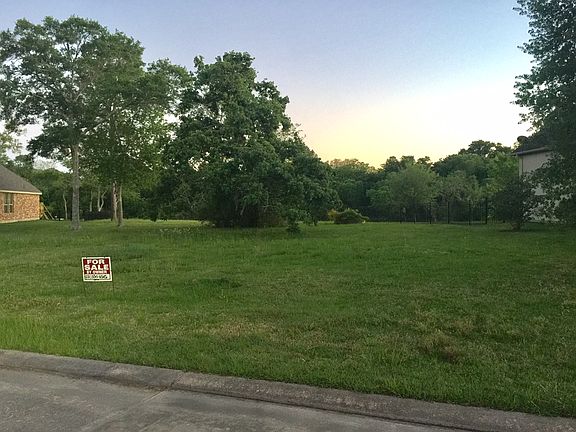 3rd image of Old Orchard Dr #10