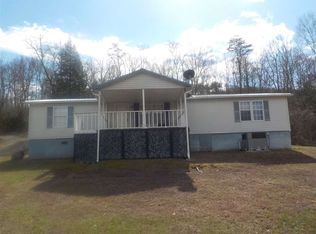 292 Dalton Cemetery Ln, Thorn Hill, TN 37881