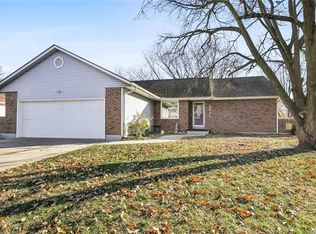 4913 S Peck Ct, Independence, MO 64055