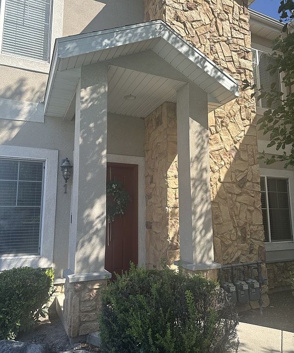 1st image of 1052 Canyon Meadow Dr APT 1