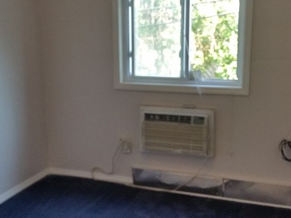4th image of 10518 Avenue K