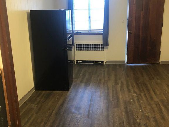 3rd image of 453 N 3rd St #41