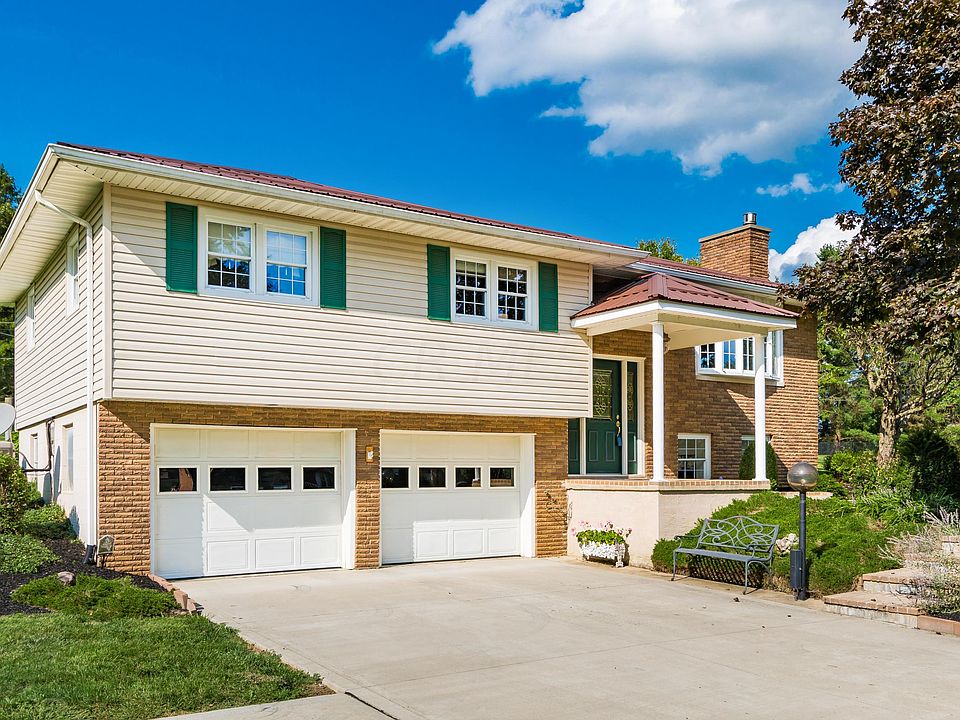 1st image of 3285 Meadowbrook Dr NE #1