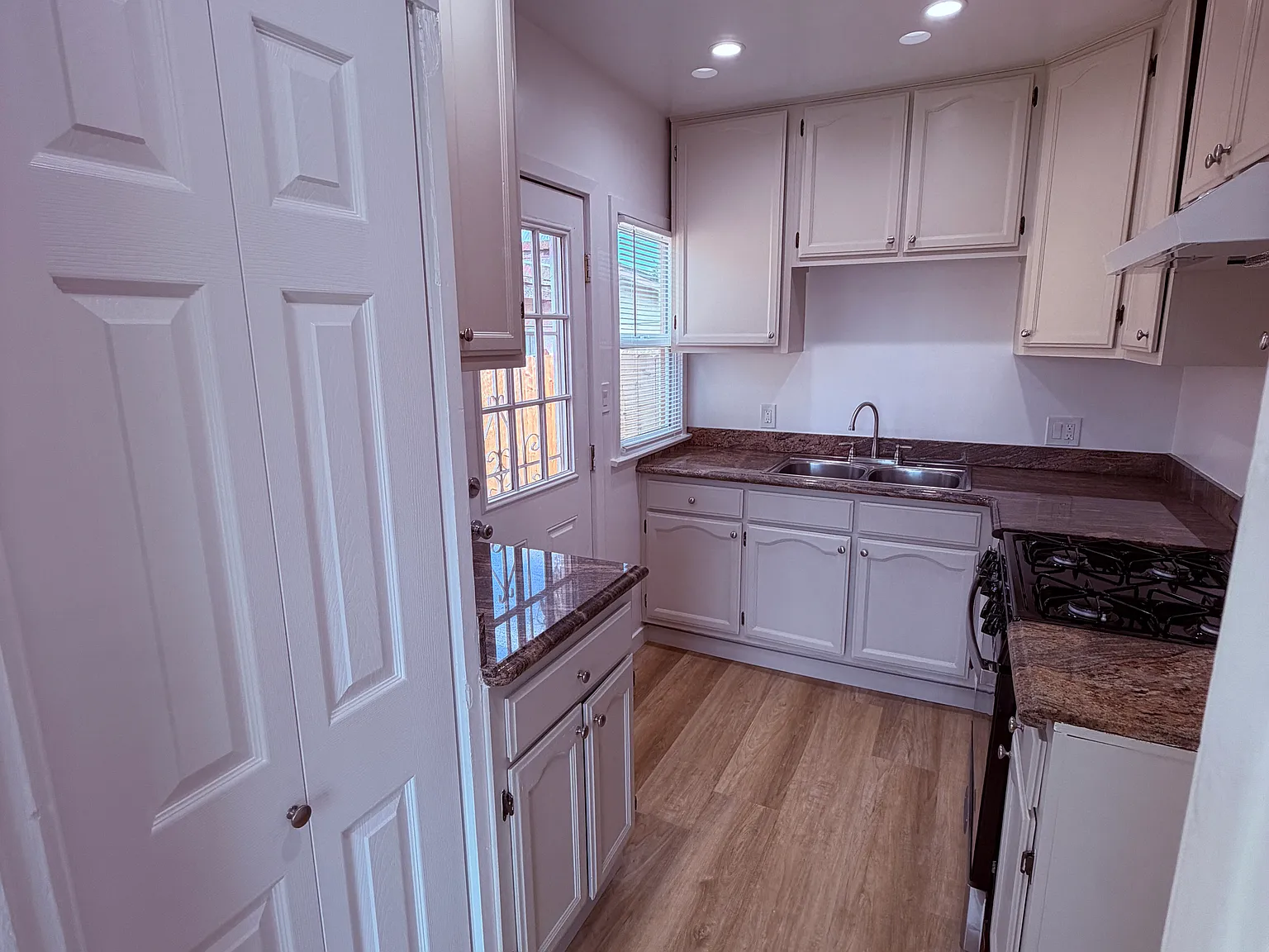 1 bed, 600 sqft, $2,295 — Photo 4