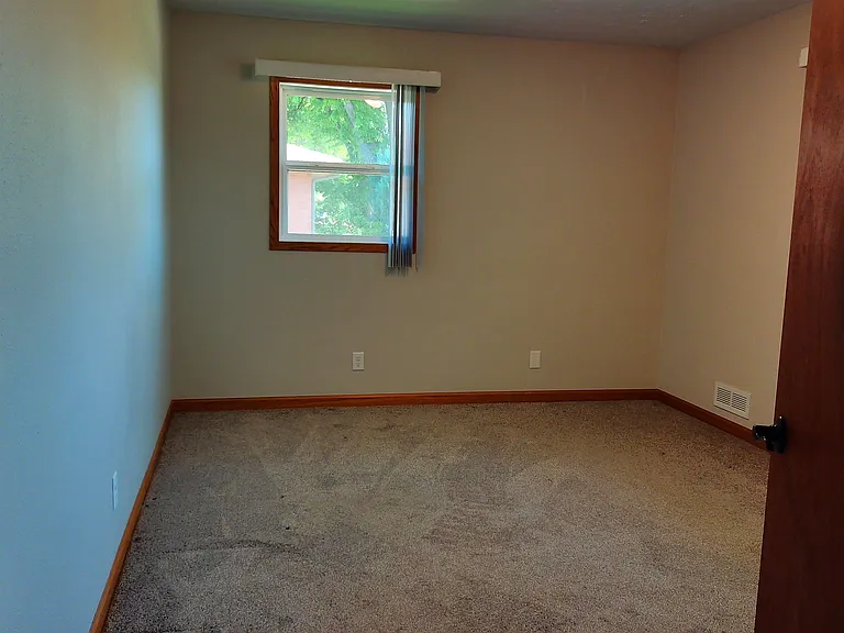 1711 Short St — Photo 5