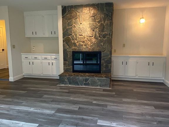4th image of 4740 Mira Vista Dr