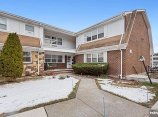 25 River Rd APT B11, Nutley, NJ 07110