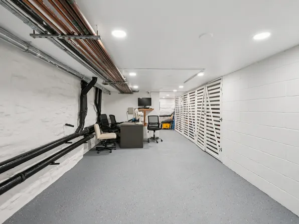 29 East 129th Street image 16 of 17