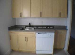 4742 43rd St, Woodside, NY 11377