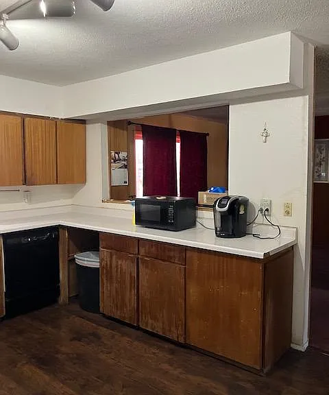 8912 Bellehaven Ave NE — Photo 7