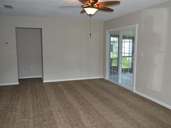 3rd image of 28 Bogey Cir