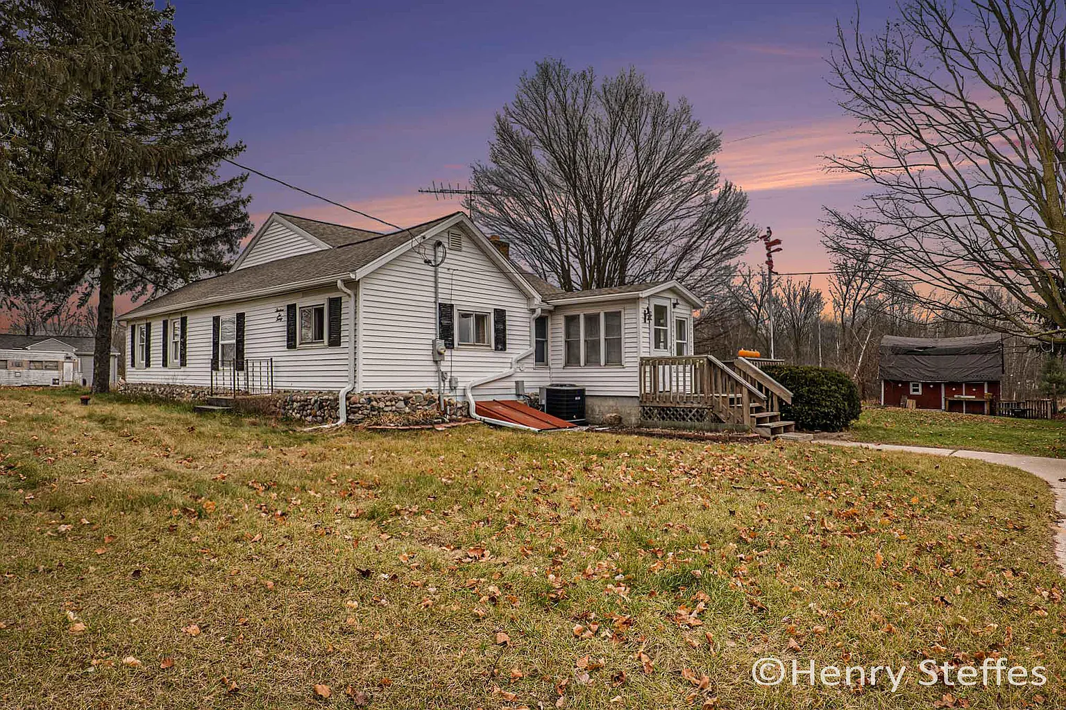 13230 Ritchie Ave NE photo 1