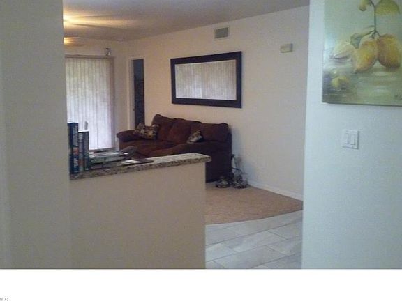 5th image of 59 Camelot Gardens Blvd APT 107