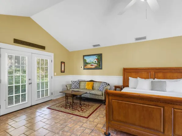 205 SE 7th St #Id1359136p, Gainesville, FL 32601
