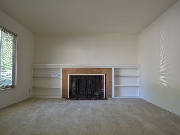 2nd image of 202 Maedell Way