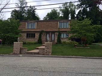 1st image of 29 1/2 Mulberry Cir