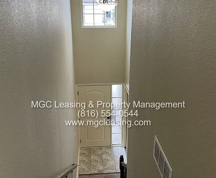 2122 SW Timbertrace Ln — Photo 12