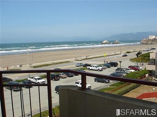 2nd image of 855 La Playa St APT 460