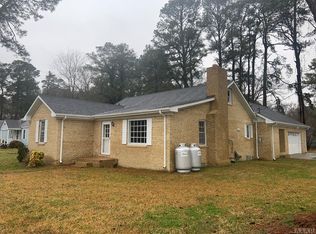 1700 Winslow St, Elizabeth City, NC 27909