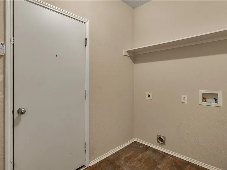5817 Quicksilver Dr — Photo 22