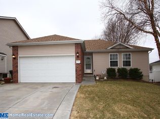 1711 Marlene Dr, Lincoln, NE 68512