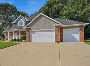 3316 David Dr, Eau Claire, WI 54701