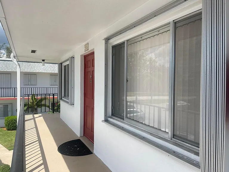 2840 Lake Osborne Dr #205 — Photo 17