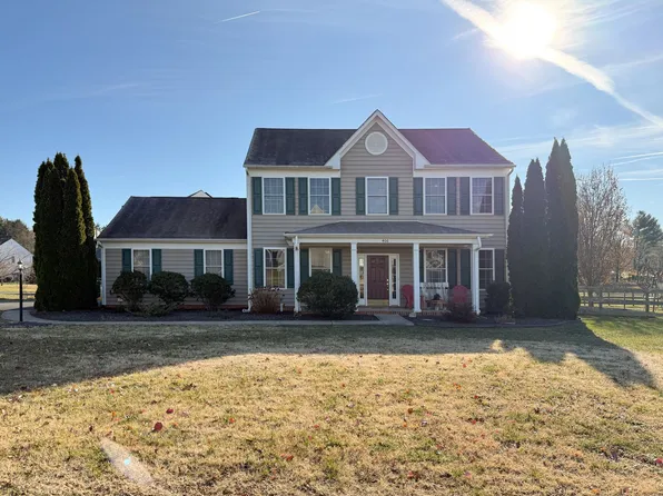 406 Taylor St, Waynesboro, VA 22980