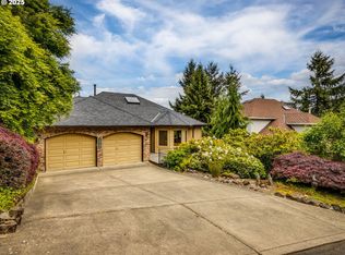 19782 Wildwood Dr, West Linn, OR