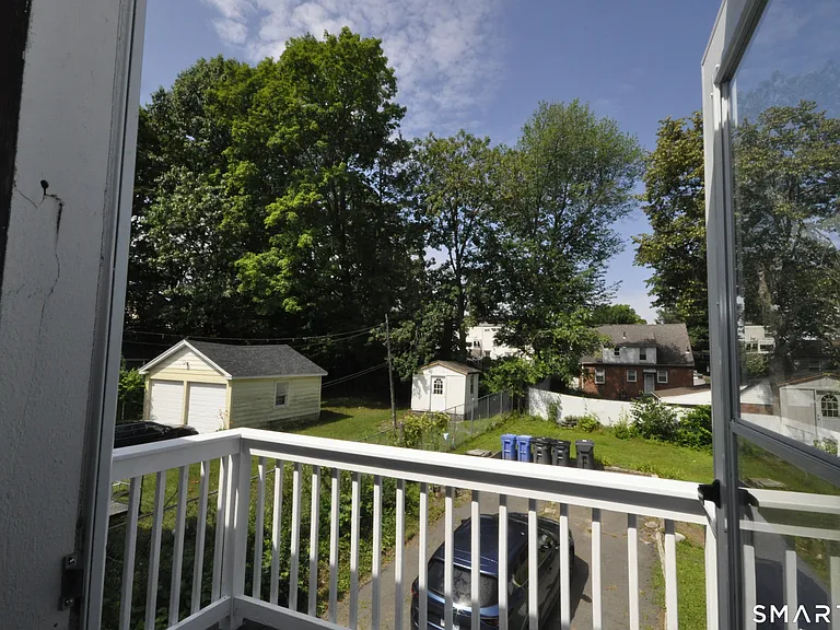 20 Mountain St — Photo 25