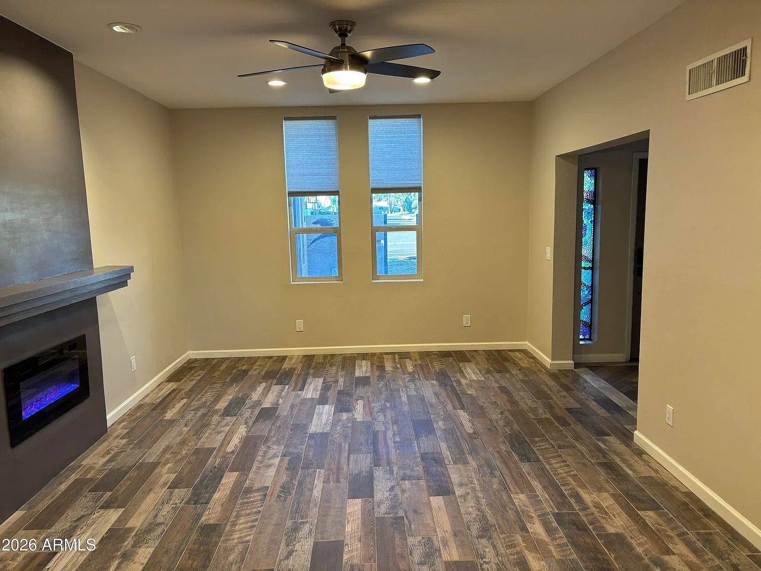 2 bed, 2.0 bath, 1428 sqft, $2,800 — Photo 4